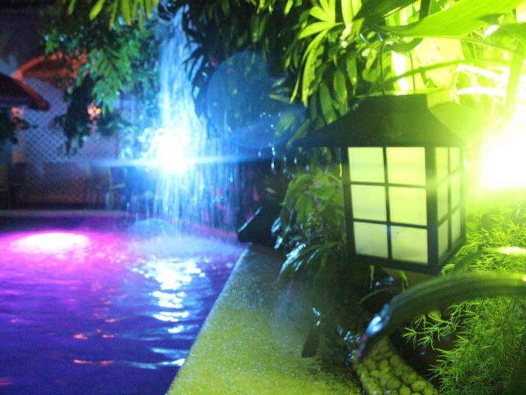 Hotel Galleria Davao Stadt Exterior foto